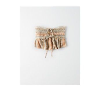 NWOT AE Smocked Peplem Hem Tube Top